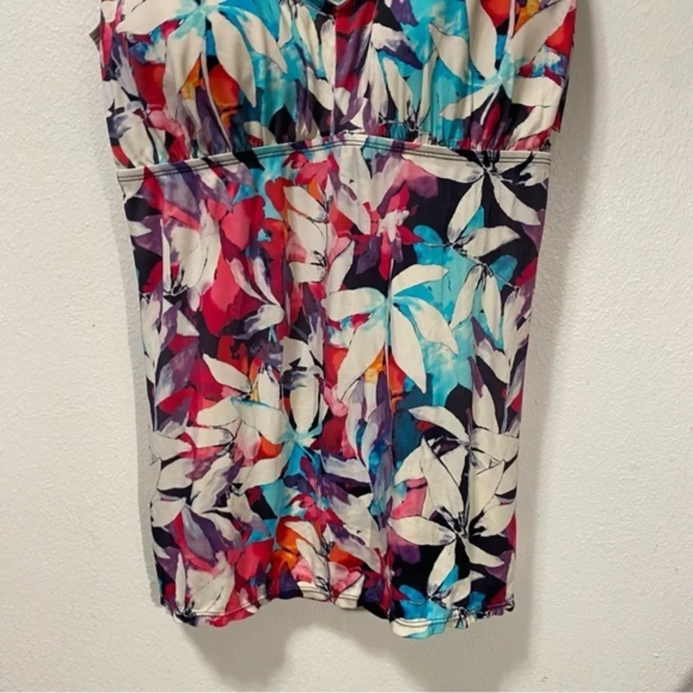 Swim Suit‎ For All Women’s Size 22 Top Multi Colors Adjustable Straps